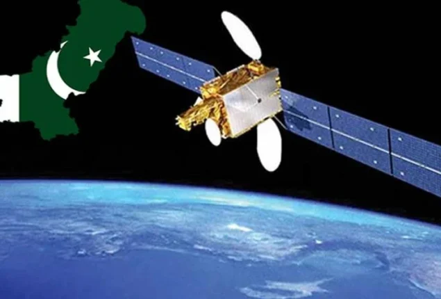 Pakistan successfully launches new satellite