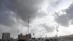 Karachi warms up under a grey sheet of sky