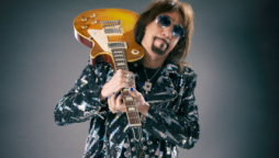 Ace Frehley, founding KISS Guitarist and Rock and Roll Hall of Famer, dies at 74
