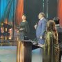 Sajal Aly’s sharp response leaves host speechless at awards