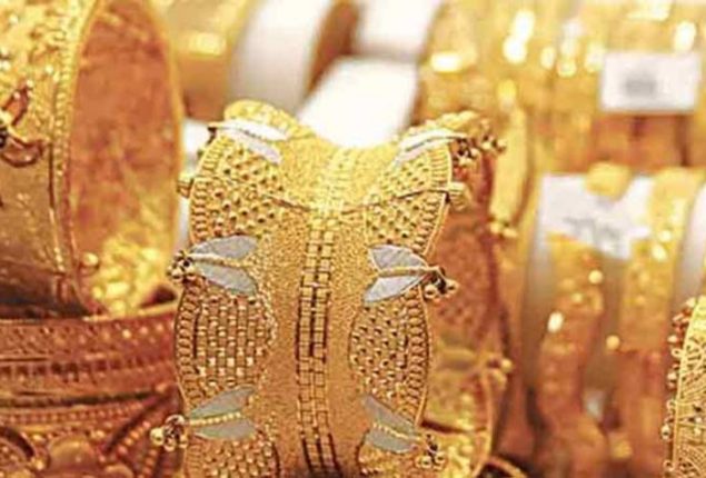 Gold Hits New High in Pakistan