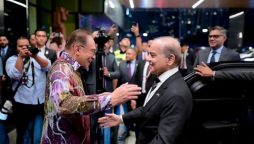 PM arrives in Malaysia on official visit