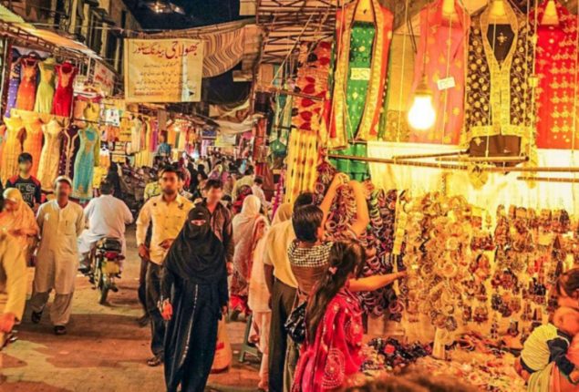 Punjab Govt imposes 10 PM market, 11 PM restaurant closure timings in Lahore to tackle smog