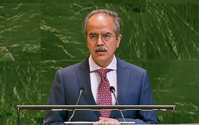 Pakistan strongly condemns India’s suspension of Indus Water Treaty, says Asim Iftikhar