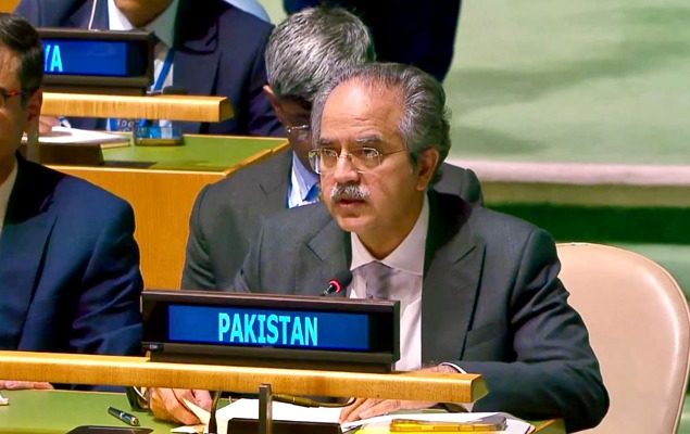 Pakistan raises alarm over terrorist access to illegal weapons in Afghanistan at UN